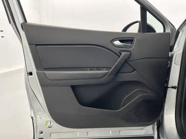 Renault Captur tce 100 gpl — photo 50