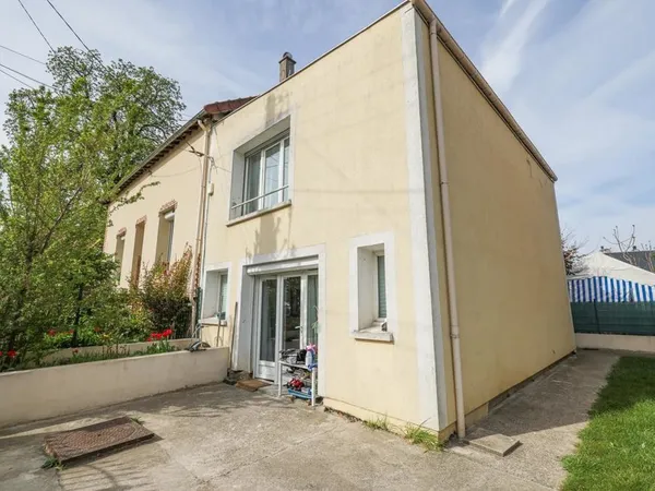 Charmante maison 3 pièces à Villeneuve-le-Roi