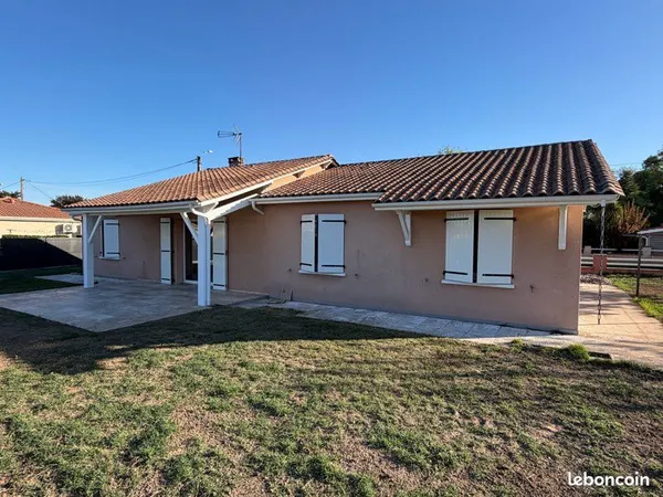 À louer maison de plain pied entièrement rénovée