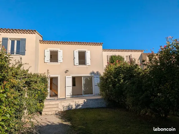 Maison T3 Duplex Jardin 2-3 places de parking