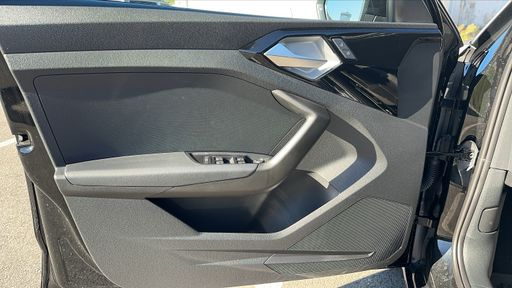 Audi A1 Sportback 35 TFSI 150 S-Tronic 7 - Design – 2021 – 10627 km – Essence – Boîte Robotisée — photo 24