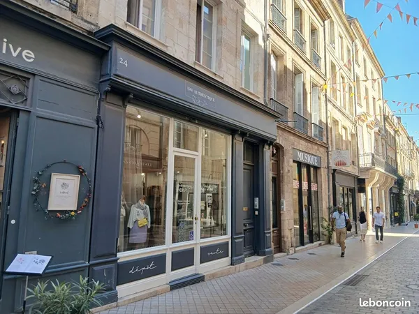 Local 30 m² BORDEAUX
