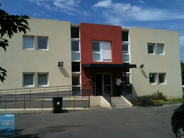 Bureau 78 m²