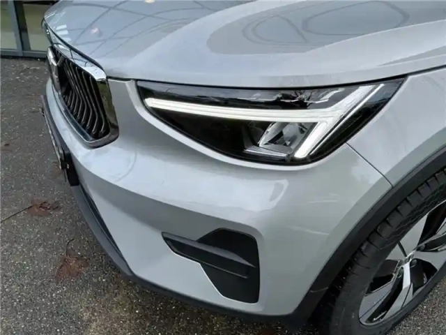 Volvo Xc40 t5 recharge 180+82 ch dct7 — photo 30