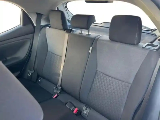 Toyota Yaris 120 vvt-i dynamic 5p my22 — photo 12