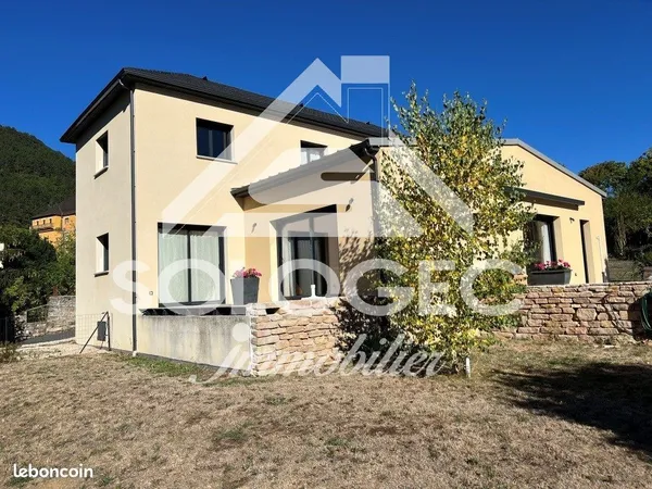 Villa 6 pièces 188 m²