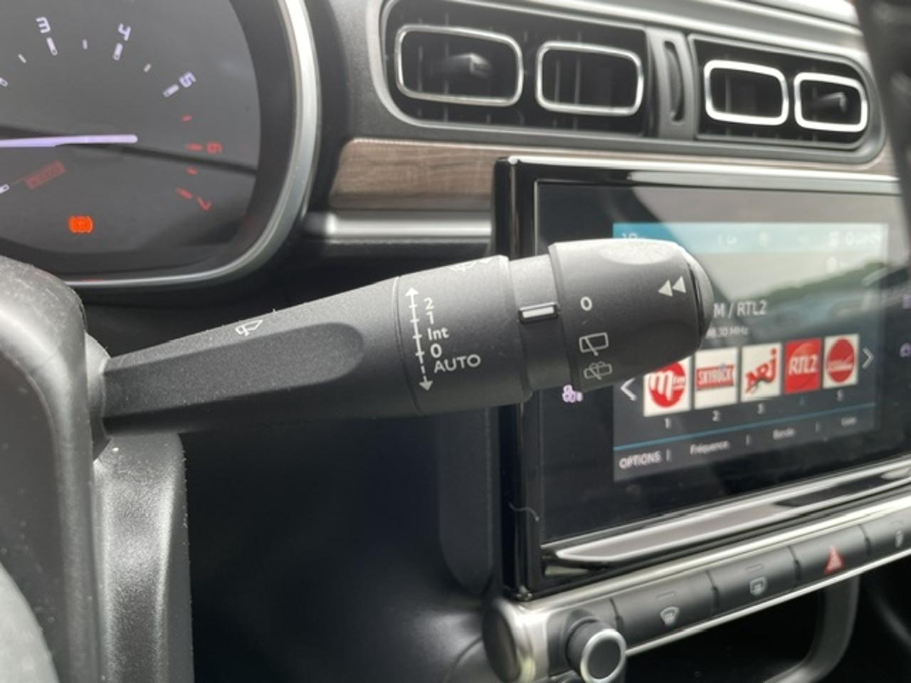 Citroën C3 puretech 110 s&s bvm6 shine pack — photo 26
