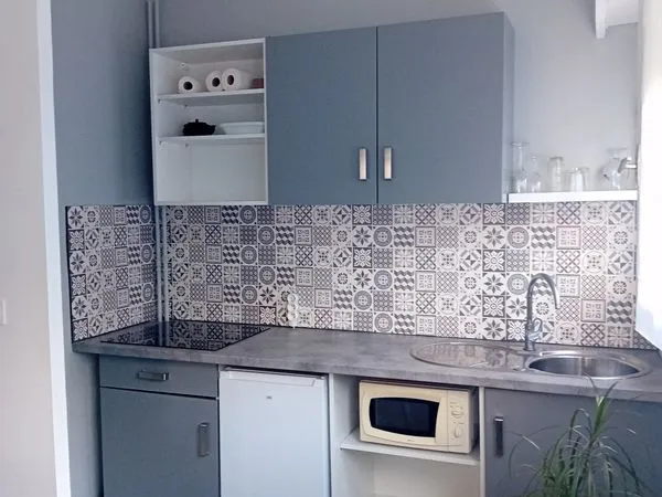 Appartement 32 m2 cave et parking quartier le puy