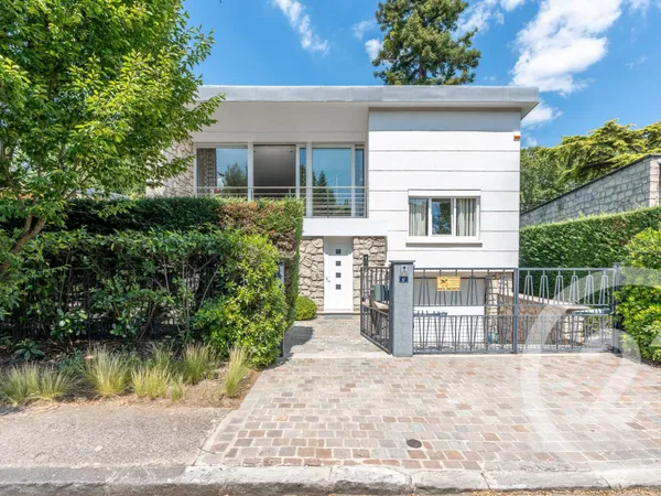 Maison 6 pièces 142 m²