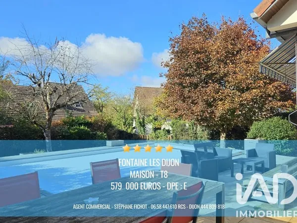 Maison 8 pièces 248 m²