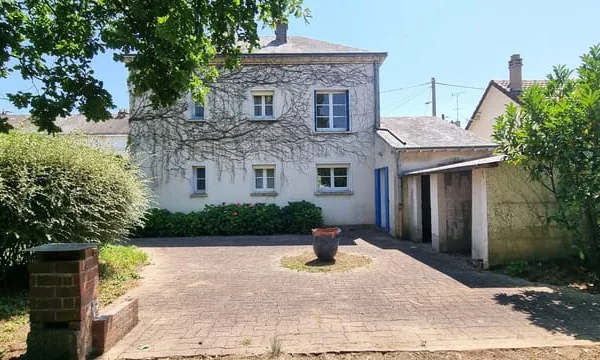 Maison à Châteaudun proche de toutes les commodités