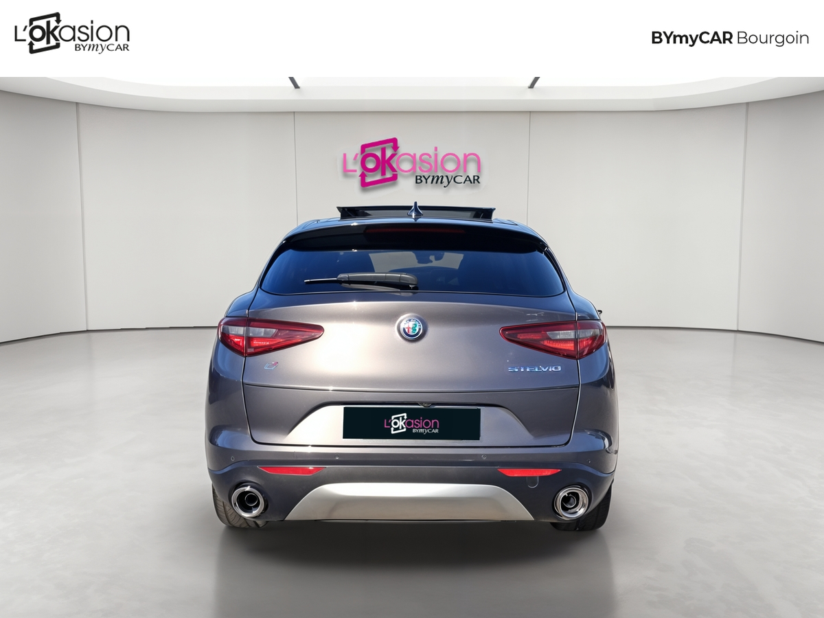 Alfa Romeo Stelvio 2.2 210 ch Q4 AT8 — photo 4