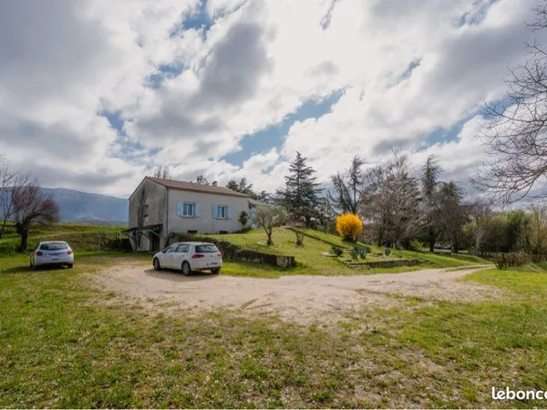 Maison 115m² vue Vercors + Dépendance - Terrain 6700m²