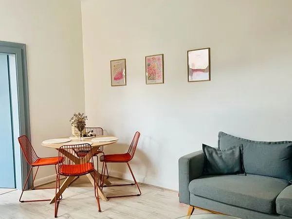 Bel appartement, parking, terrasse