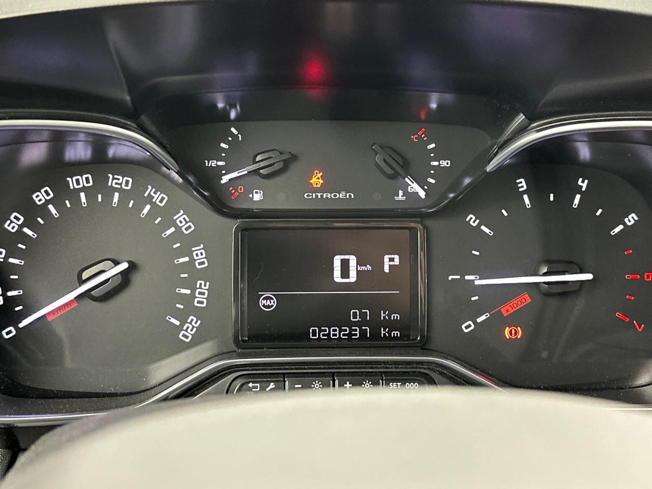 Citroën C3 Aircross puretech 130 s&s eat6 rip curl — photo 21