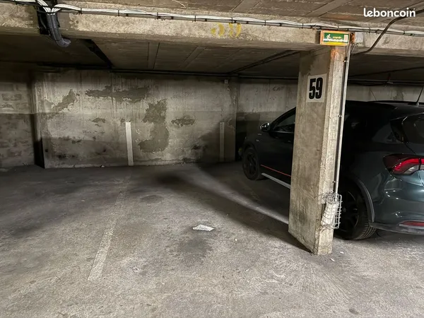 Place de parking à louer - Paris 19e - Rue Mélingue - Pyrénées/Jourdain