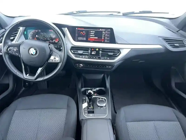Bmw Serie 1 118i 136 ch dkg7 — photo 10