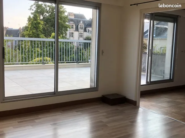 Bel appartement 4/5 pièces Poitiers hypercentre