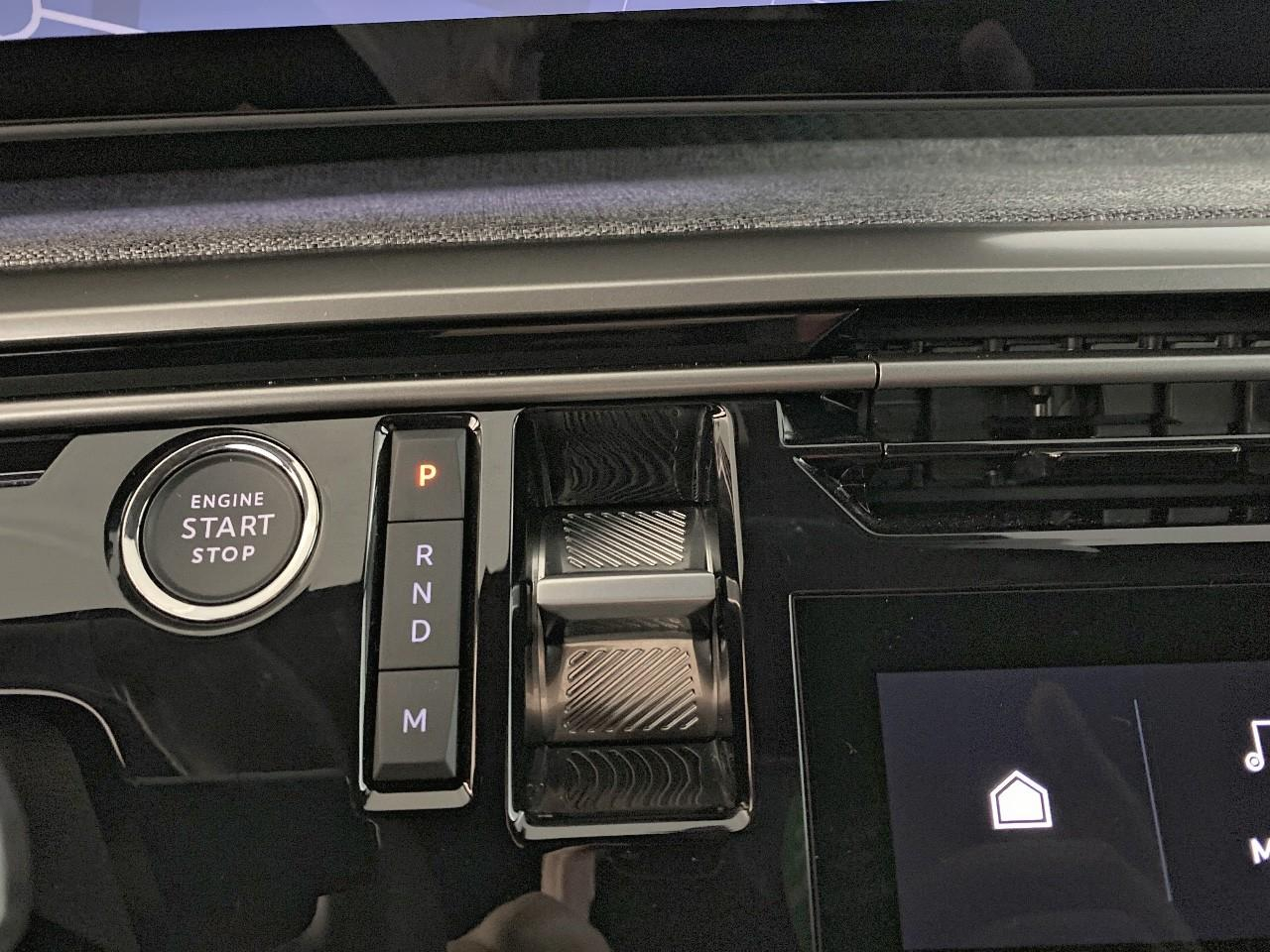 Peugeot 5008 hybrid 145 ch e-dcs6 allure — photo 15
