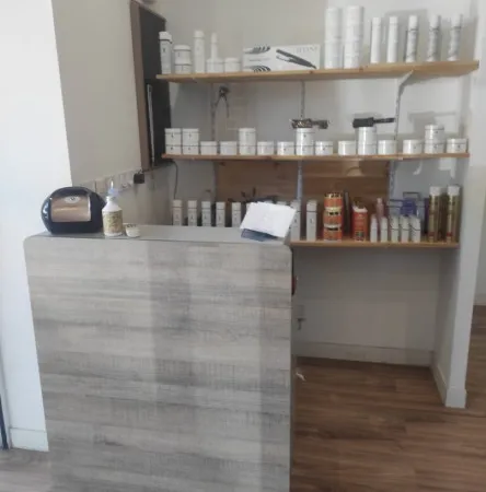 Salon de coiffure 2 pièces 44 m²