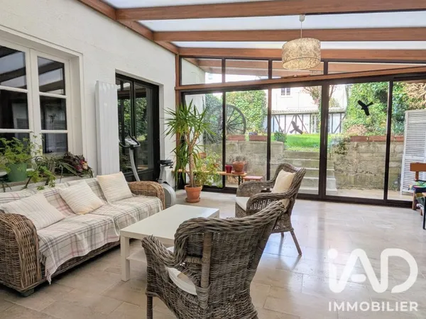 Maison 6 pièces 145 m²
