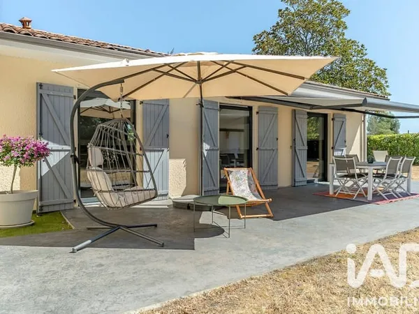 Maison de plain-pied 7 pièces 172 m²