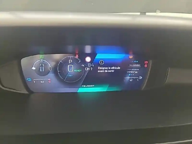 Peugeot 308 phev 180 e-eat8 — photo 10