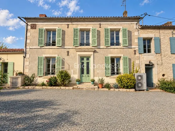 Maison 8 pièces 178 m²