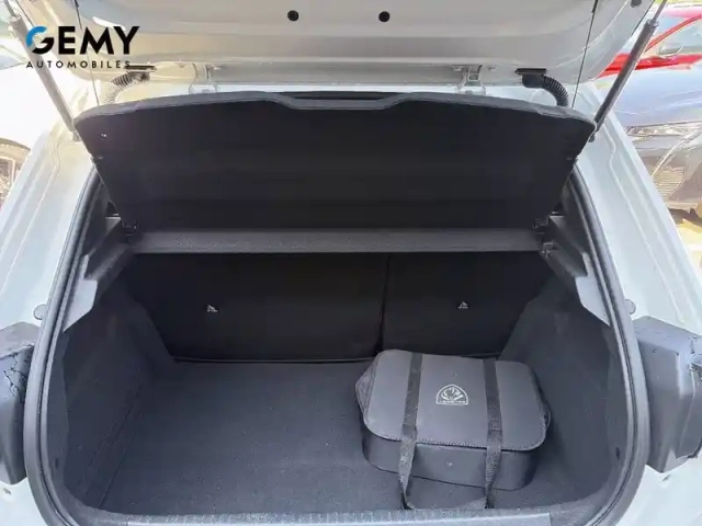 Peugeot 208 electrique 50 kwh 136ch — photo 6