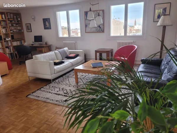 Appartement de 4 pièces de 112 m², dernier étage, Toulouse Matabiau