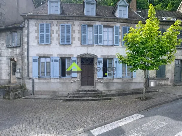 Maison 3/4 chambres-125m2- jardin- centre ville