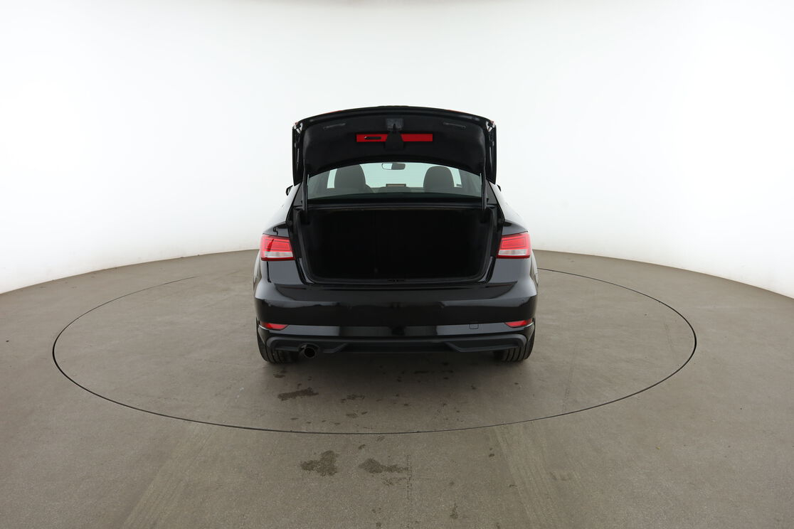 Audi A3 Limousine 30 TFSI — photo 15