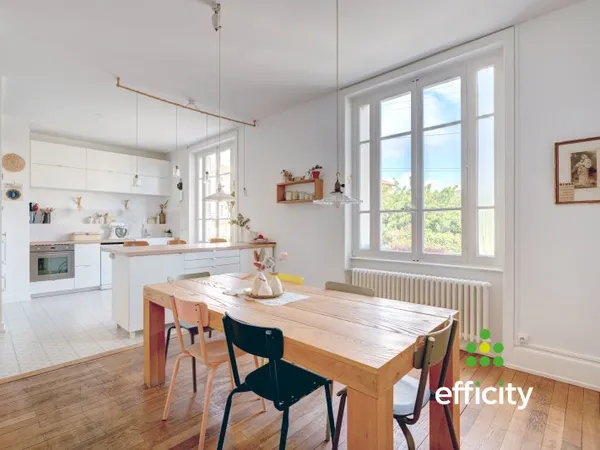 Maison 6 pièces 130 m²