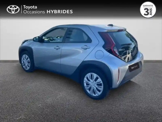 Toyota Aygo X 1.0 vvt-i 72ch dynamic — photo 2