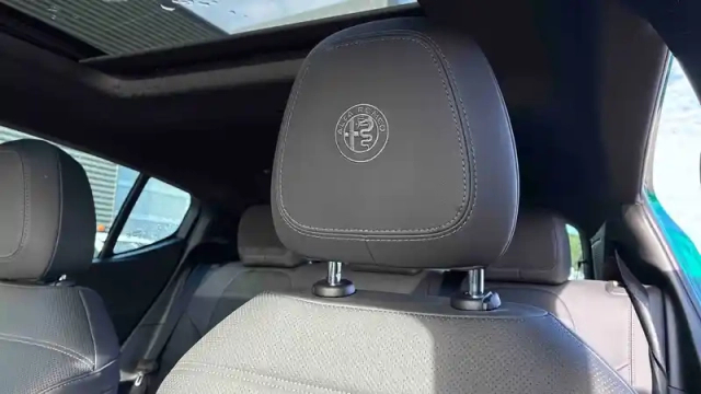 Alfa Romeo Tonale 1.3 ibrida plug-in 280ch at6 e-q4 — photo 65