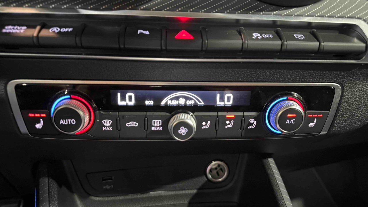 Audi Q2 35 TFSI 150 S tronic 7 — photo 11