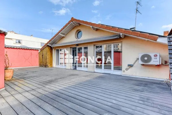 Appartement 5 pièces 181 m²