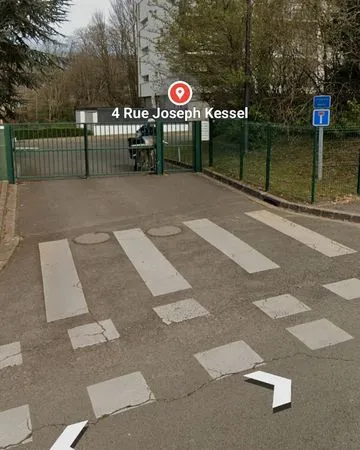 Parking 37100