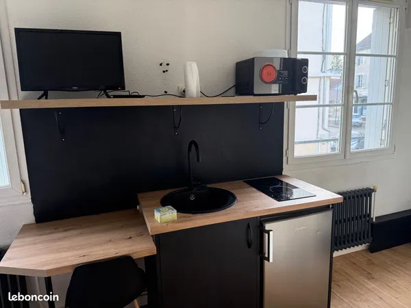 Studio meublé