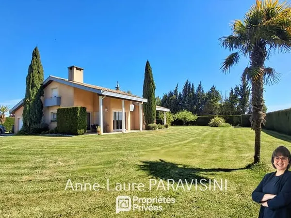 Maison d'architecte Castelnaudary 7 pièce(s) 181 m2
