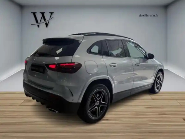 Mercedes Gla 250 e hybrid eq amg line — photo 5