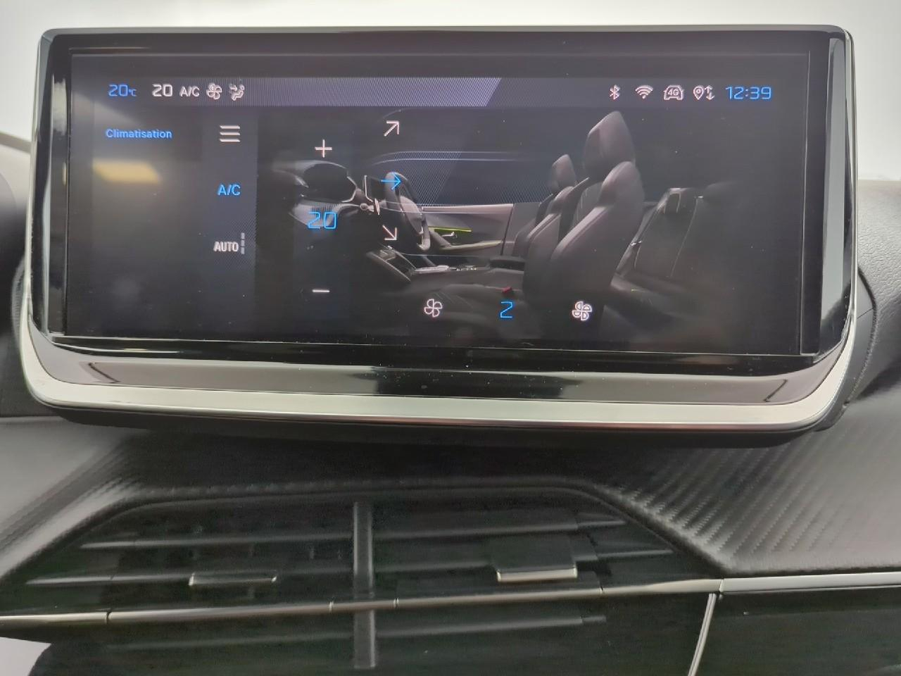 Peugeot 2008 hybrid 145 e-dcs6 allure — photo 15