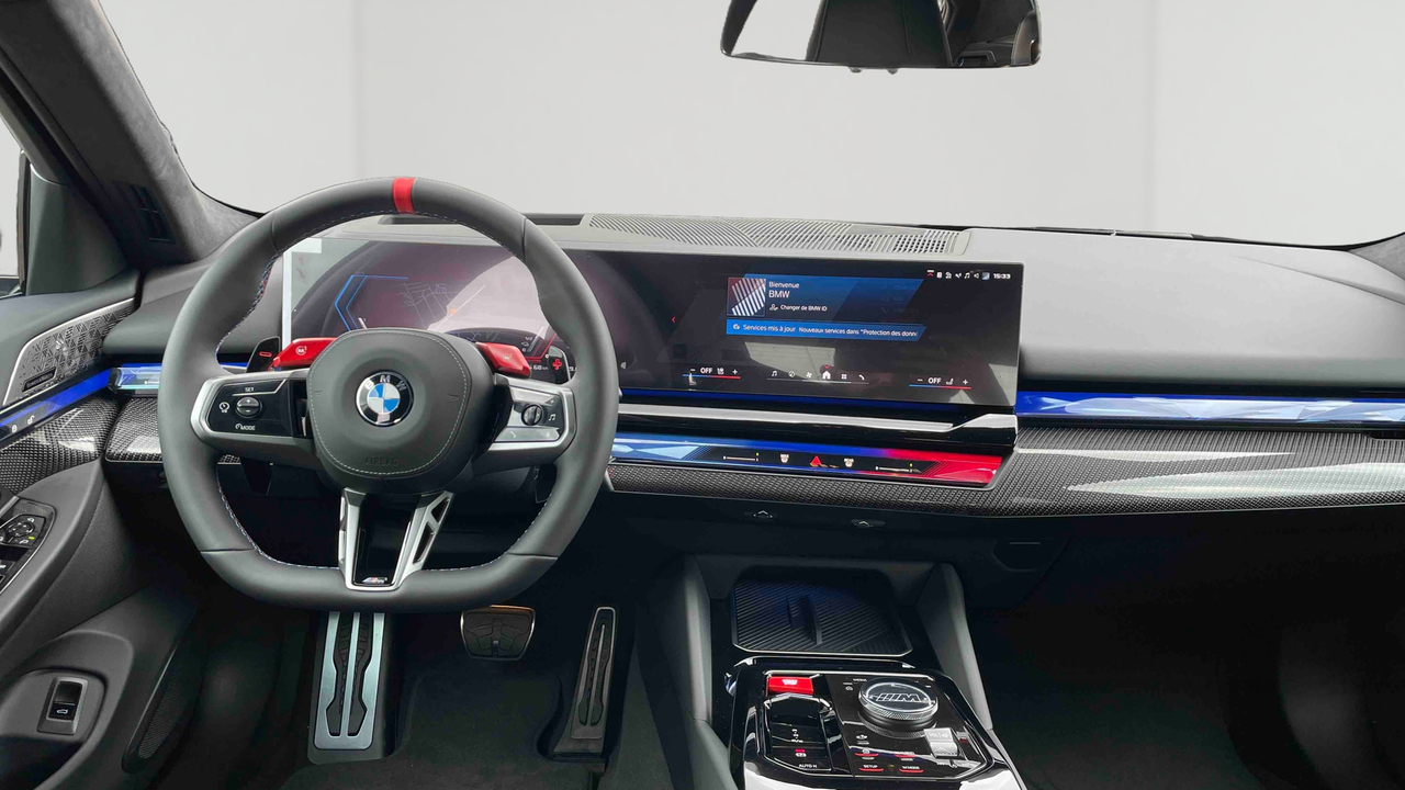 BMW M5 PHEV 727 ch BVA8 — photo 9