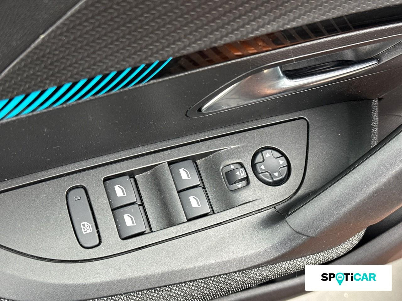 Peugeot 2008 1.2 puretech 100ch s&s style — photo 19