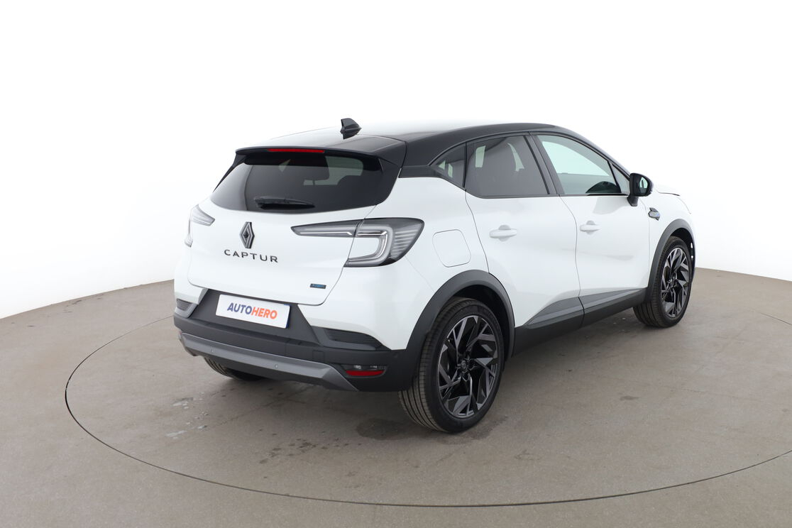 Renault Captur 1.6 E-Tech Full Hybrid GSR2 Esprit Alpine — photo 5