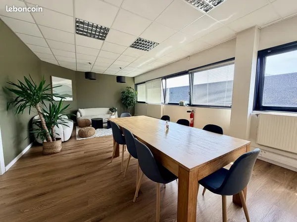 Bureaux 518 m² Camon