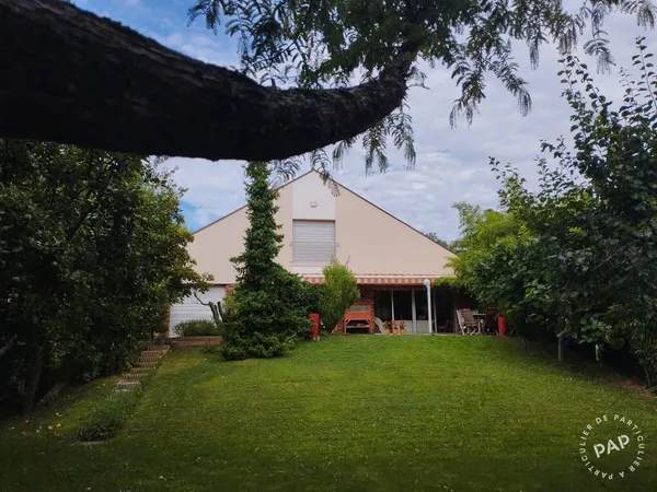 Maison 11 pièces 241 m²