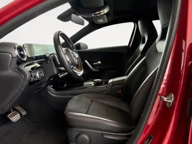 Mercedes Classe A 200 d 150ch amg line 8g-dct — photo 39