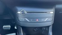Peugeot 308 1.2 PureTech 130ch E6.c S&S GT Line EAT8 — photo 13