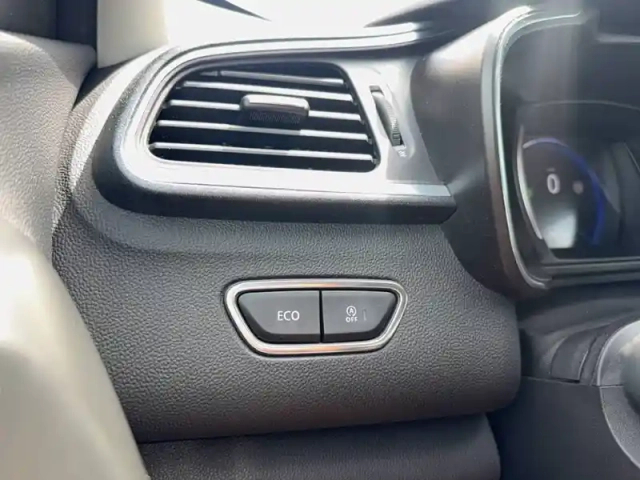Renault Kadjar tce 140 fap edc — photo 10